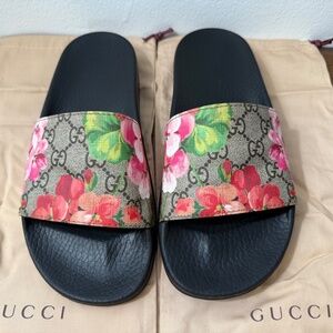 Gucci Women's Floral Slide Sandals